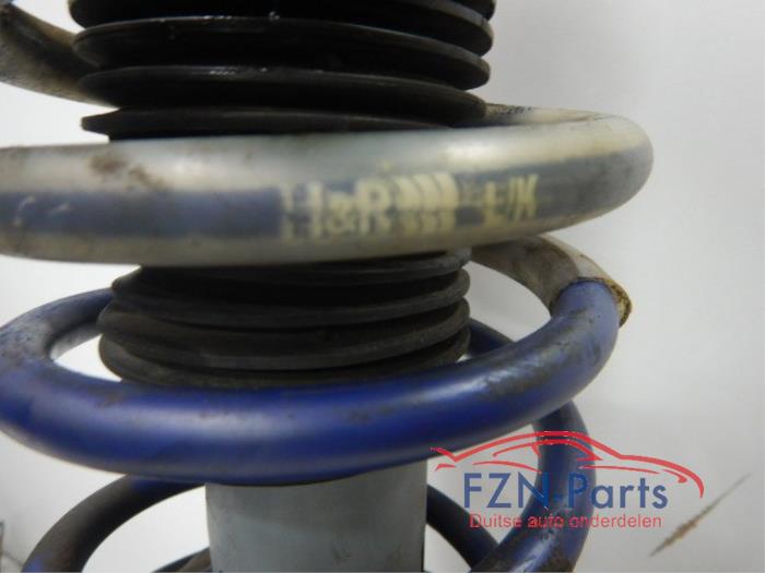 VW Golf 8 R Veerpoot