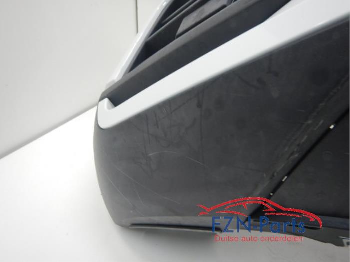 VW Touareg 760 Voorbumper LC9A