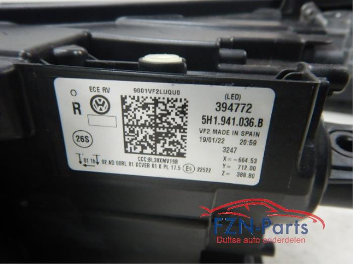 VW Golf 8 GTE IQ LED Koplamp Rechts R