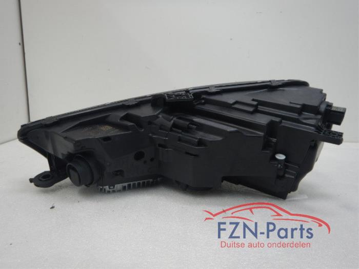 Audi A4 8W Facelift Matrix LED Koplamp Rechts R