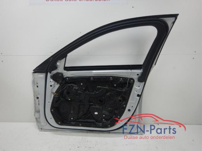 Portier 4Deurs rechts-voor Mercedes C-Klasse (22723040)