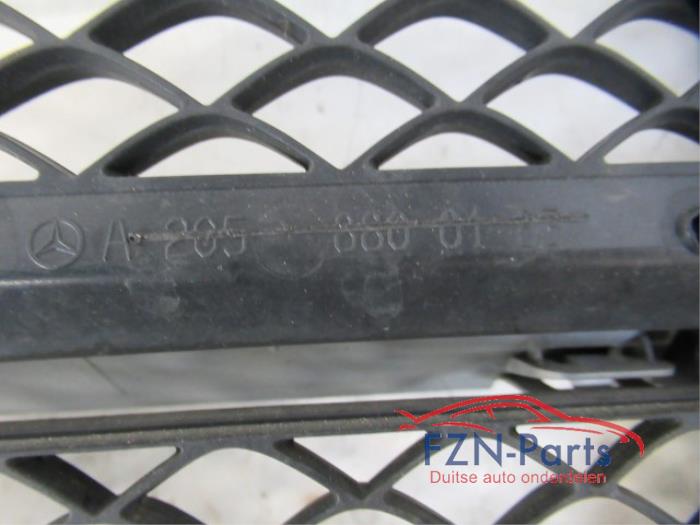 Grille Mercedes C-Klasse (22726935)