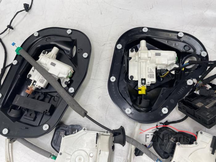 AudI A6 4K Softclose Set Compleet Rondom