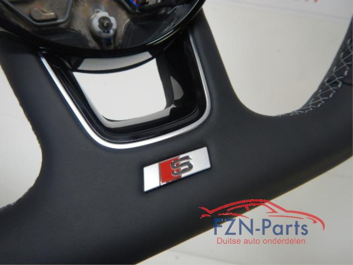 Audi A3 8Y S-line Stuur MF+F1+VIEW Leer Grijs stiksel