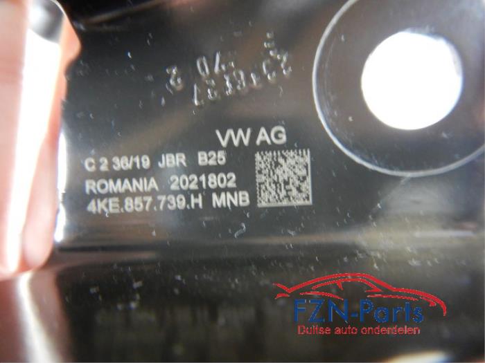 Gordelaangever links Audi E-Tron (22745171)