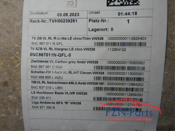 VW Tiguan 5NA Facelift R-Line Deurpanelen Leer Engels Deurpanelen verlicht