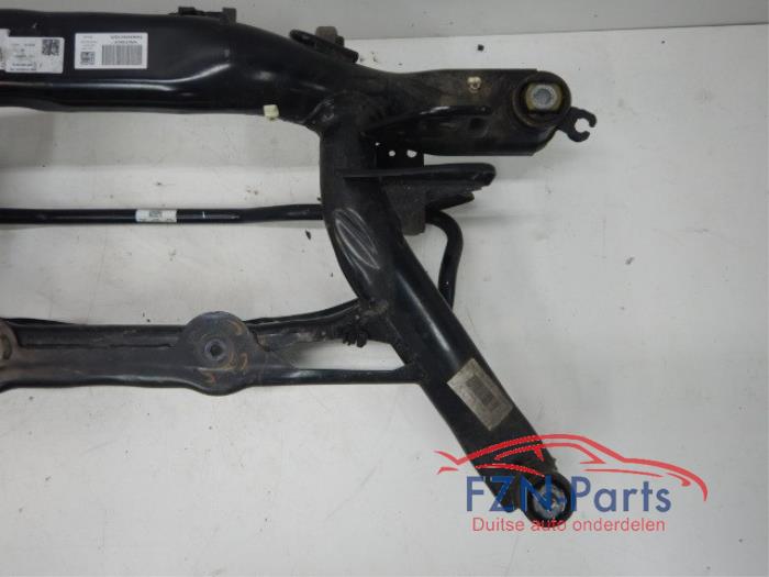 VW Golf 8 R 4-Motion Subframe