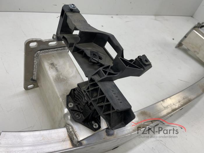 Audi A6 4K C8 Bumperbalk frame voorzijde