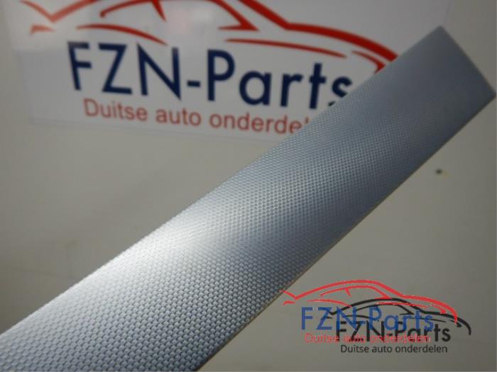 Portierlijst Audi Q5 (22744743)