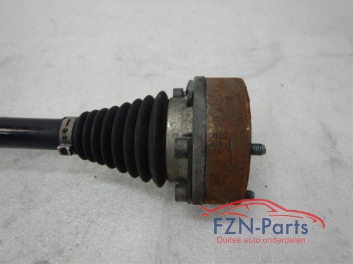 VW Tiguan 5N0 Aandrijfas Links-achter