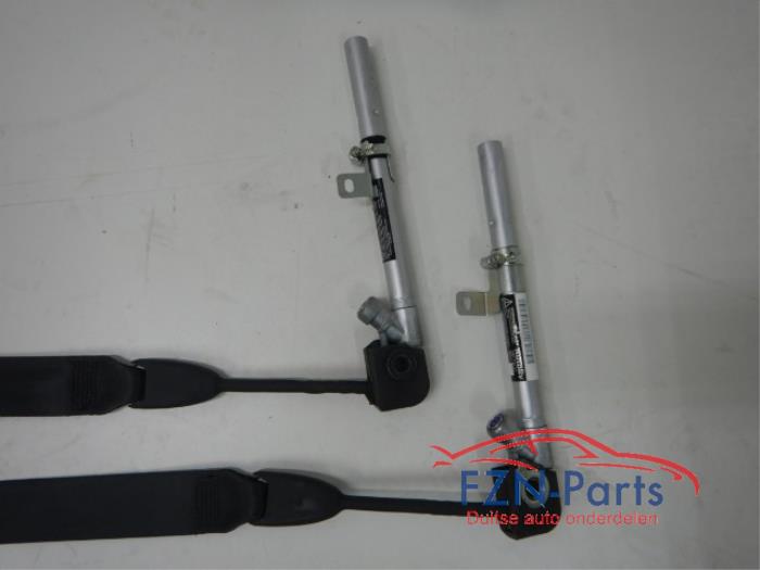 VW Taigo Gordel Voorzijde Set L+R