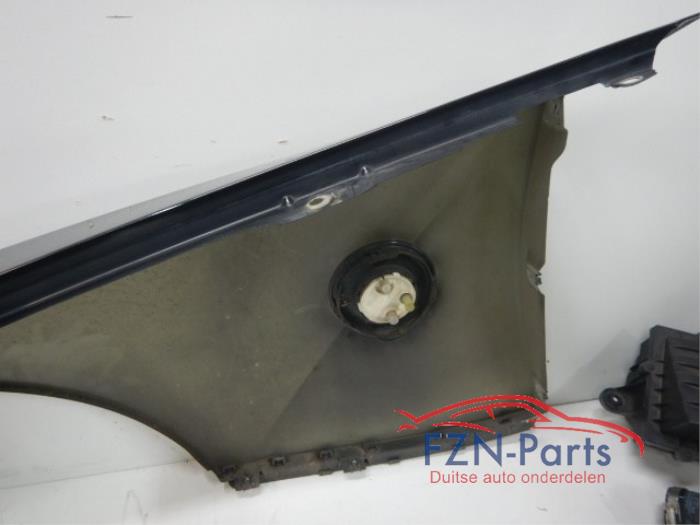 Scherm rechts-voor BMW Z4 (22724097)