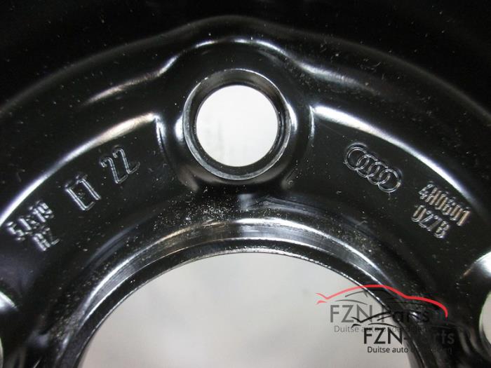 Thuiskomer Audi A8 (22729673)