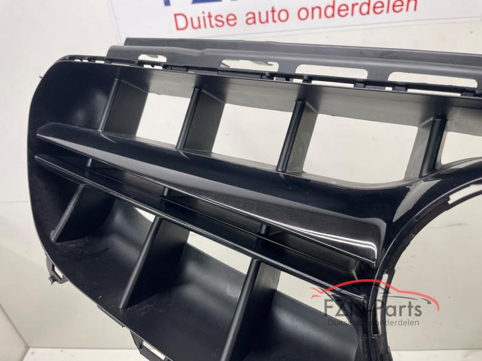 Mercedes E-Klasse W213 Grille Hoogglans Zwart imitatie 360 Voorbereiding