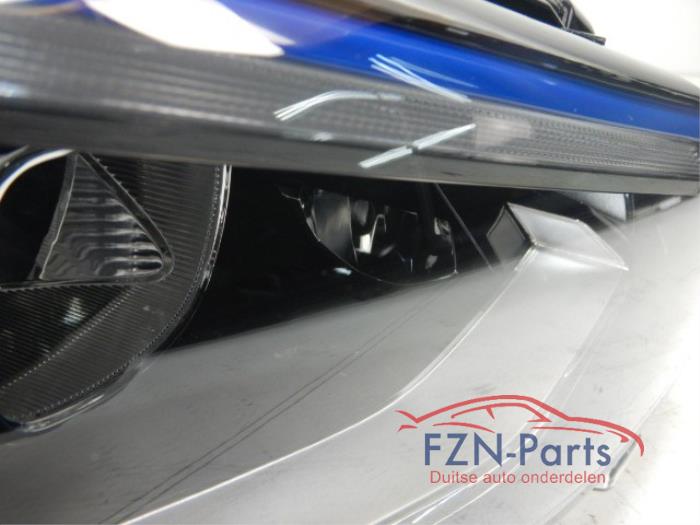 VW Golf 8 GTE IQ LED Koplamp Rechts R