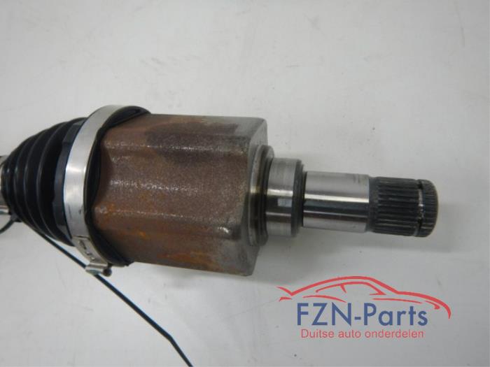VW Taigo 2G7 Aandrijfas Links-voor