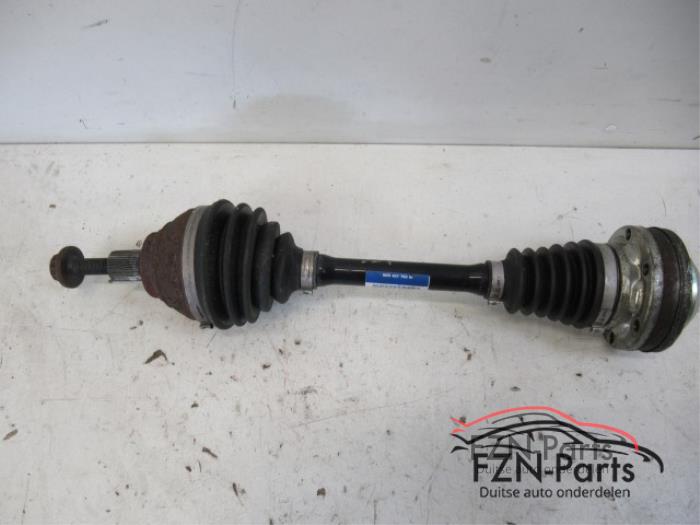 VW Tiguan 5N0 Aandrijfas Links-Voor