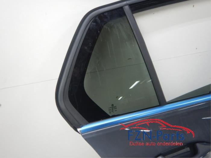 Portier 4Deurs rechts-achter Volkswagen Golf (22723881)