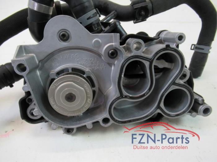 Waterpomp Volkswagen Golf (22729290)