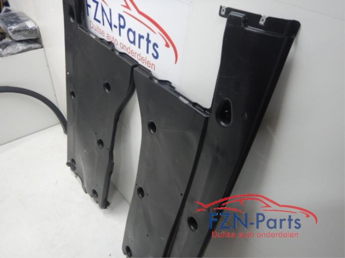 VW Tiguan 5NA Hybride Bodemplaten Set Links en Rechts