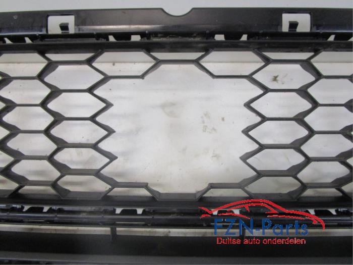 VW Golf 7 Facelift GTI Inleg Voorbumper Midden