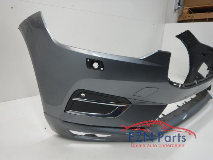 Volvo XC60 Voorbumper 4PDC KLS