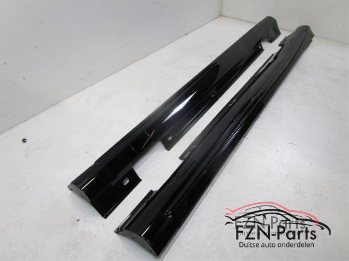 MERCEDES-BENZ W176 A-Klasse AMG Side-Skirt Set