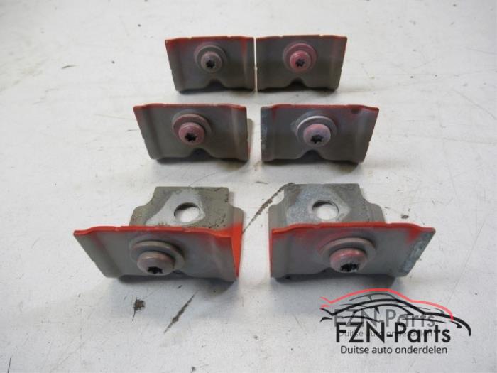 VW PAssat B8 3G Zijschermsteunen Set L+R