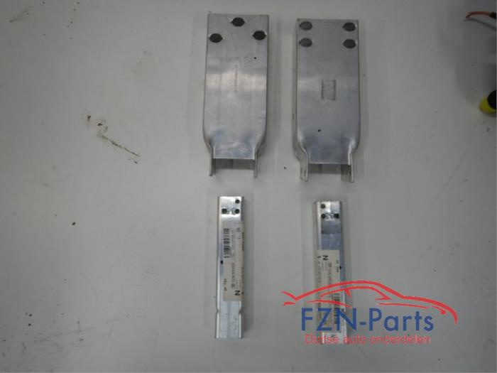 Mercedes Benz W213 Chassis Delen Voorzijde L + R