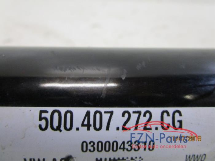 Aandrijfas links-voor Volkswagen Caddy (22725172)