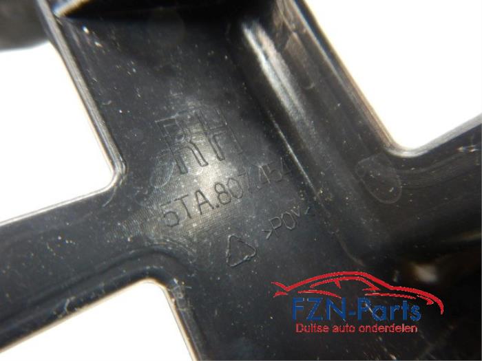 Diversen Volkswagen Touran (22738719)