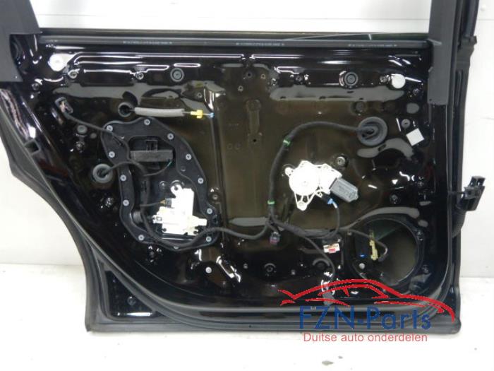 Portier 4Deurs links-achter Audi A8 (22723579)