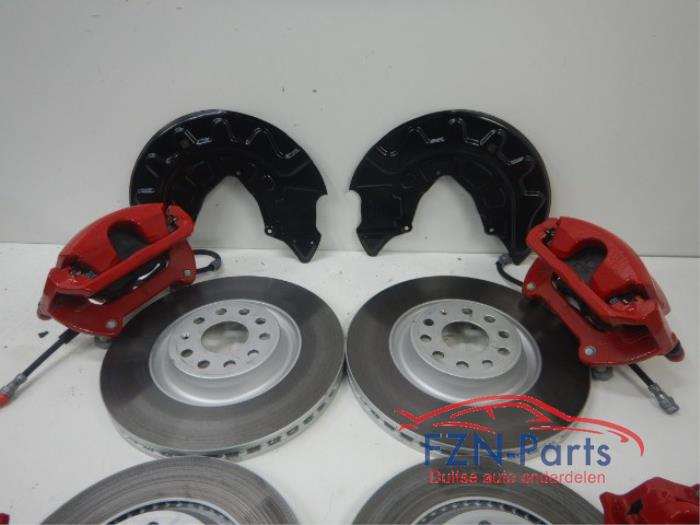 VW Golf 8 GTI Remset - Schijf - Klauw- Remblok Compleet