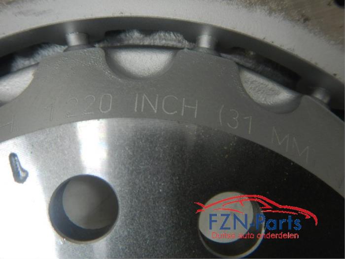 VW Golf 8 R remset Voorzijde 357MM