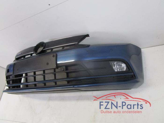 VW Jetta 5C Hybride Voorbumper 4PDC Mistlampen Pacific Blue