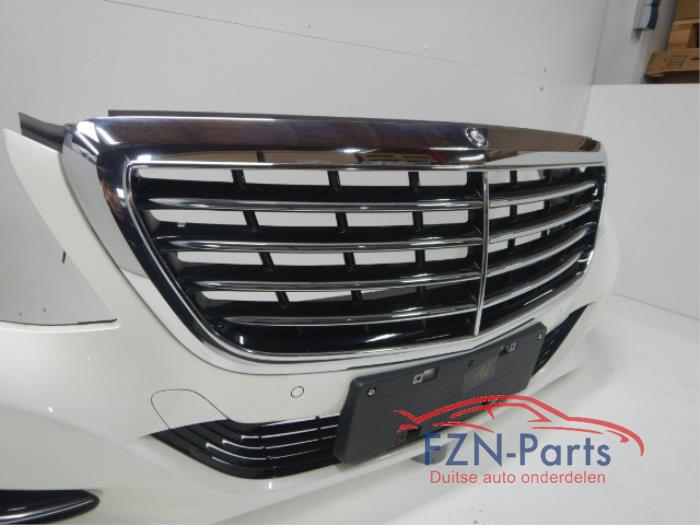 Mercedes-Benz S-Klasse W222 Voorbumper 6PDC Kleur: 9799 Diamantweiss Lakschade Zie fotos