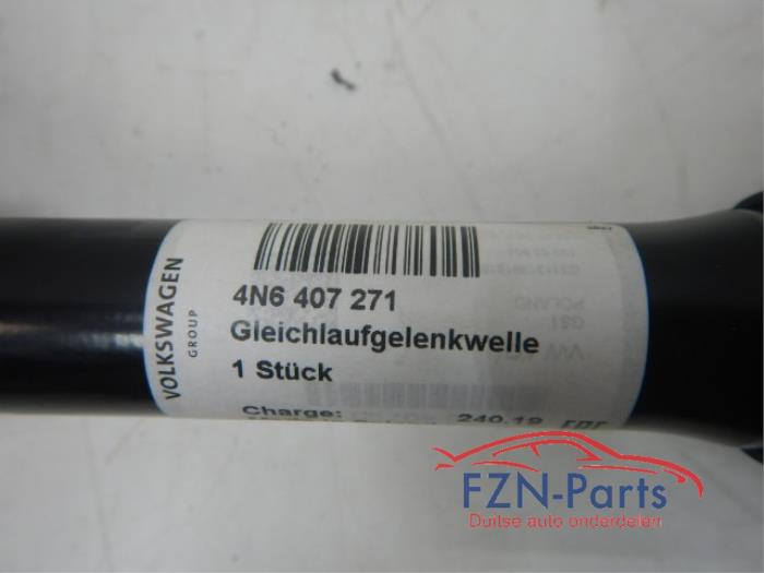 Aandrijfas links-voor Audi A8 (22725164)