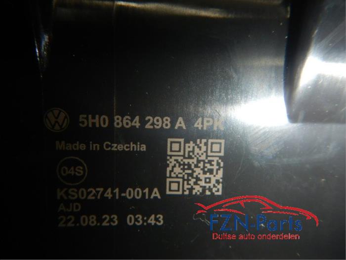 VW Golf 8 Middenconsole Armsteun Achterzijde USB C