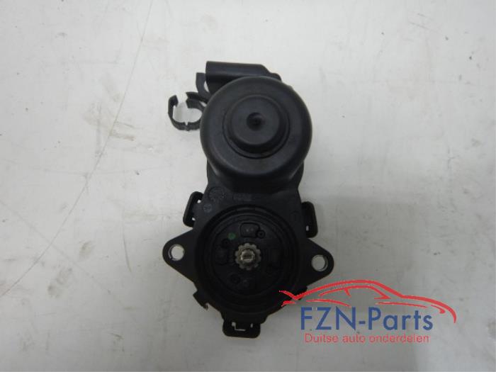 Meredes-Benz W176 A-Klasse Remvacuumpomp Links 176 03 176 0332346033C A 250 (176.044) 55334 01-06-2012 01-05-2018
A 180 CDI (176.000) 55337 01-06-2012 01-10-2014
A 160 (176.041) 114944 01-07-2015 01-05-2018
A 160 CDI / d (176.011) 59558 01-06-2013 01-05-2018
A 250 4-matic (176.046) 59559 01-06-2013 01-05-2018
A 200 CDI (176.001) 55338 01-06-2012 01-10-2014
A 200 (176.043) 55333 01-06-2012 01-05-2018
A 180 (176.042) 55332 01-09-2012 01-05-2018
A 220 CDI (176.003)