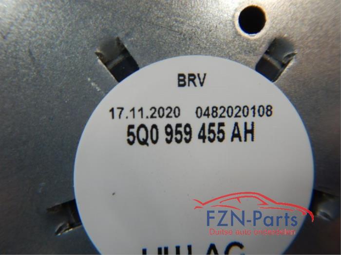 Kachel Ventilatiemotor Volkswagen Golf (22743947)