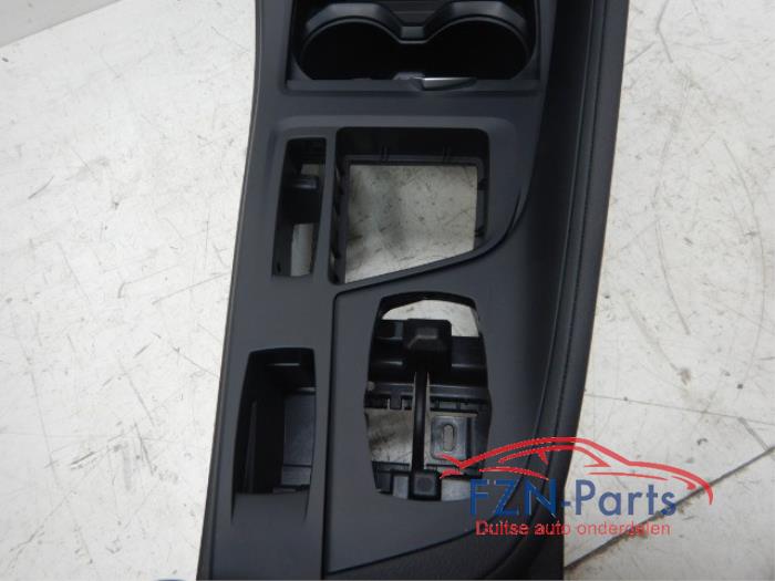 BMW X1 F48 Middenconsole Armsteun Leer Leder Leren 935198 Armsteun Voor telefoon met adapter voorbereiding