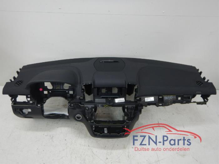 Dashboard Mercedes GLE (22744437)