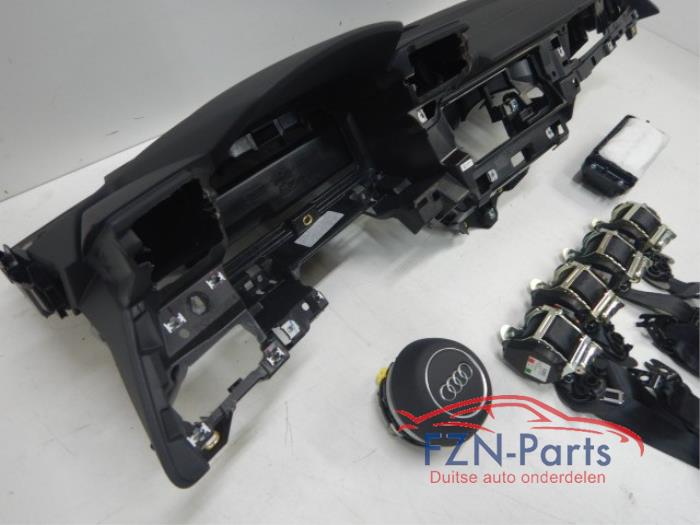 Audi A3 8Y Airbagset ( Airbag Set Dashboard) Leer
