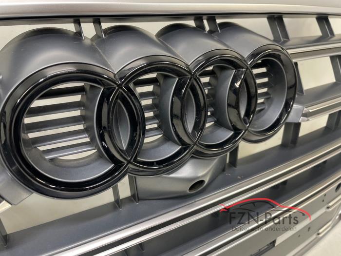 Audi SQ5 80A Grille Voorbumper Grijs Zwarte Logo PDC 360 Cam Voorbereiding