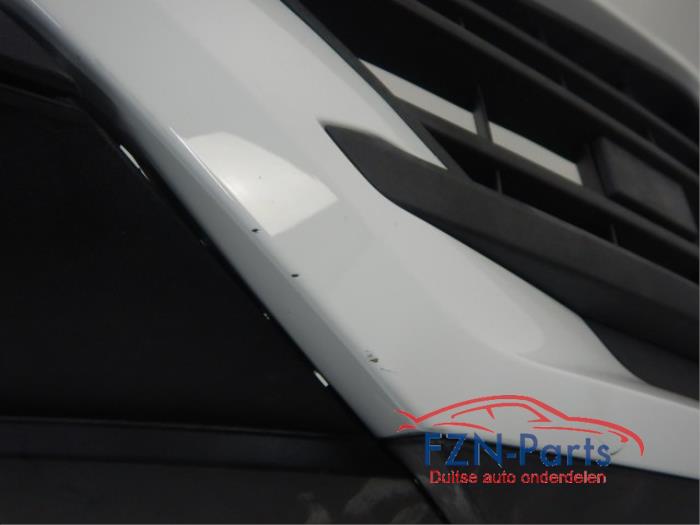 VW Touareg 760 Voorbumper LC9A