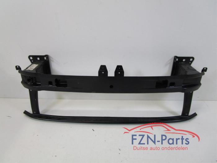VW Passat B8 Bumperbalk Voorzijde