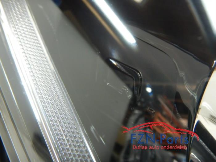 VW Golf 8 GTE IQ LED Koplamp Rechts