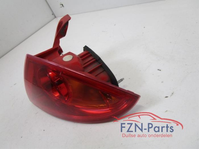 Seat Leon 1P0 Achterlicht H7 rechts - Buiten