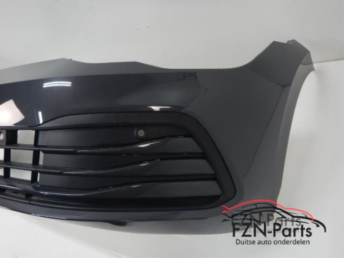 Voorbumper Volkswagen Golf (22721759)