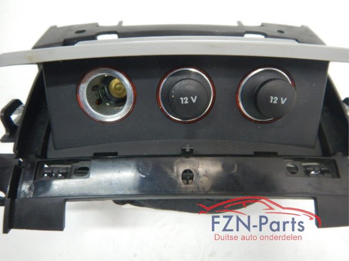 Audi A8 4H Asbak Middenconsole 12V